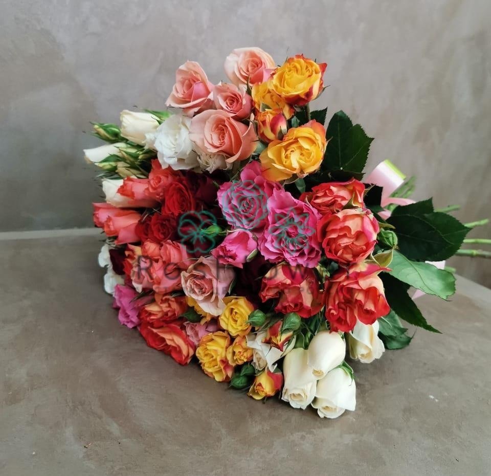 Букет цветов из: Розы в Энеме