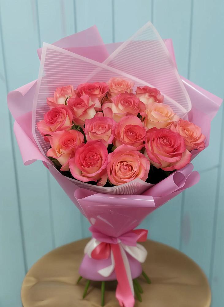 Букет 15 Розовых роз Равель в Энеме