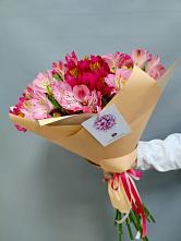 Букет цветов из:  Альстромерии в Энеме