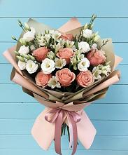 Букет цветов из:  Розы, Альстромерии и Лизиантусы в Энеме