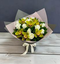 Букет цветов из:  Орхидеи и Розы в Энеме