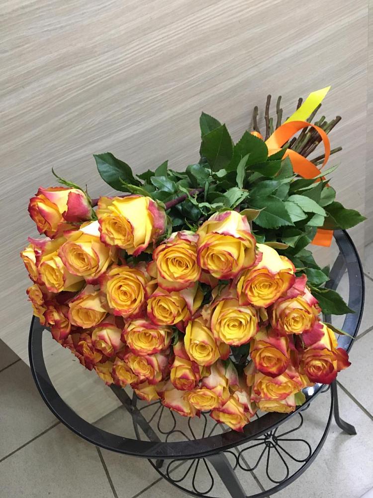 Букет Желтые розы в Энеме