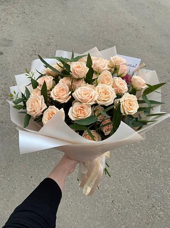Букет Кремовые розы Латте в Энеме