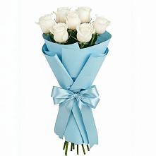 Букет 7 белых роз Проуд в Энеме