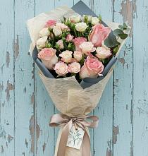 Букет цветов из:  Розы #REPLACE_PRED# Энеме