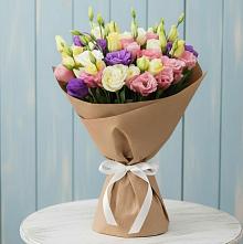 Букет цветов из:  Лизиантусы в Энеме