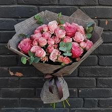 Букет цветов из:  Розы #REPLACE_PRED# Энеме